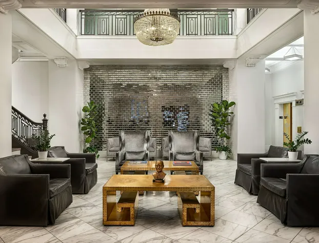 Redmont Hotel Birmingham, Curio Collection by Hilton hotel detail image 2