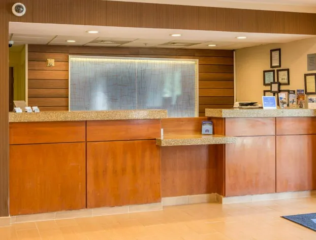 Fairfield Inn & Suites by Marriott Columbus hotel detail image 1