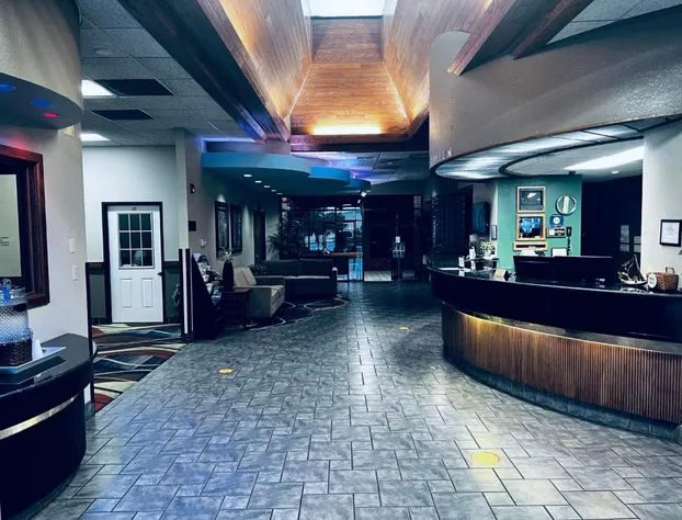 Apple Tree Inn and Suites hotel detail image 4