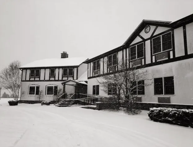 Camelot Restaurant & Inn hotel detail image 1