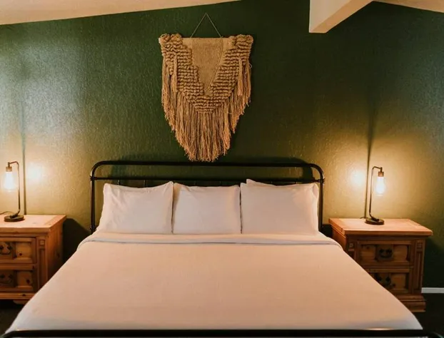 The Long Barn Lodge hotel detail image 3
