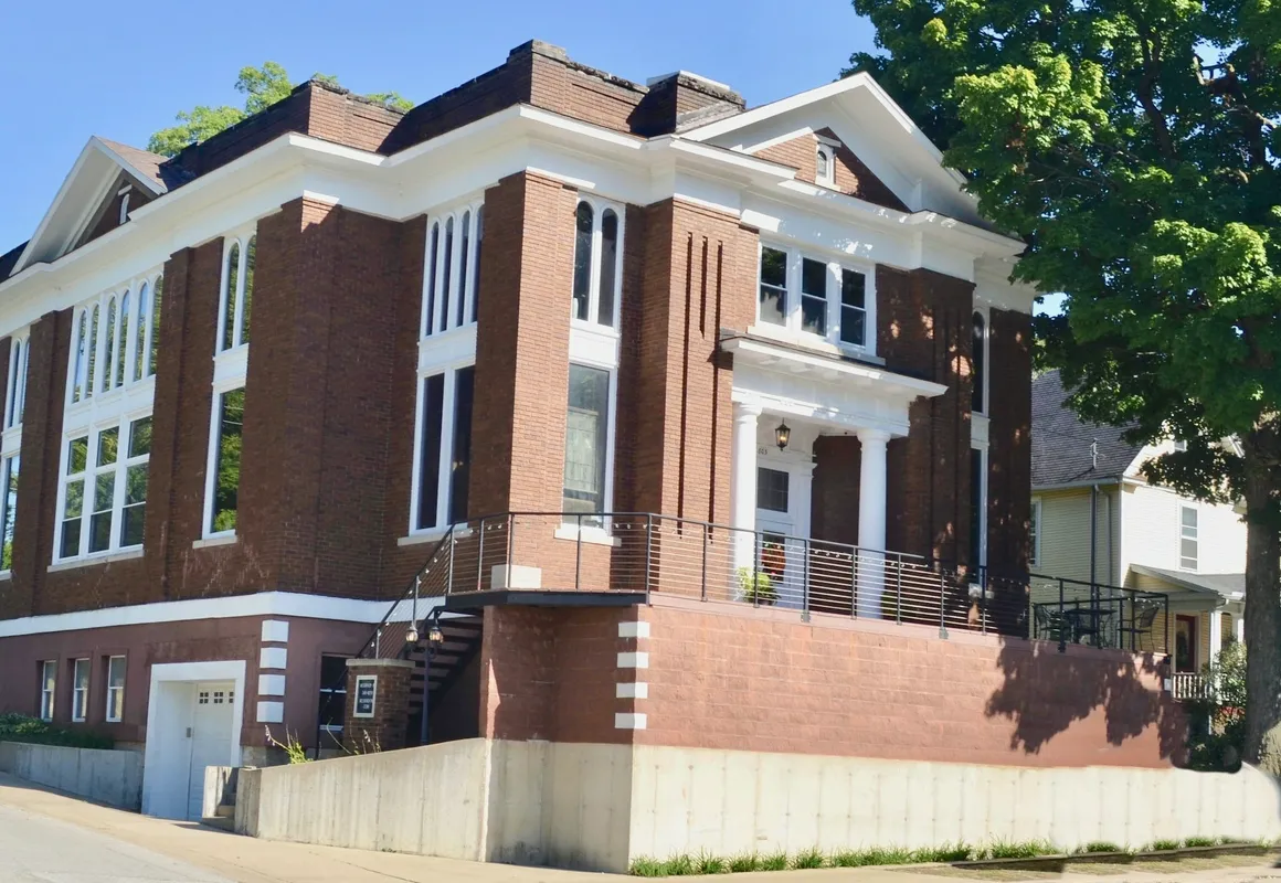 Mcgrady Inn hotel hero