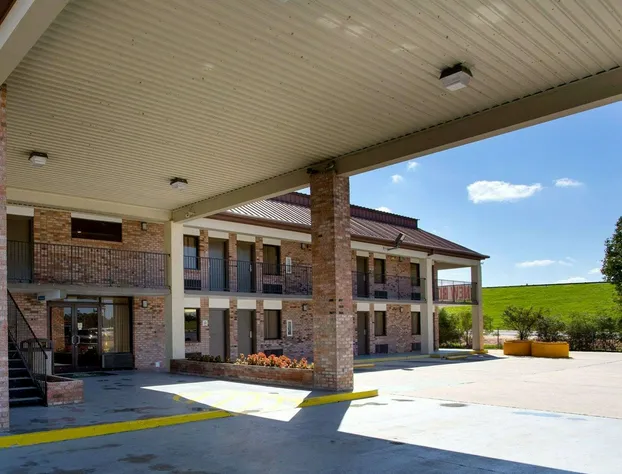 Quality Inn Hammond hotel detail image 2