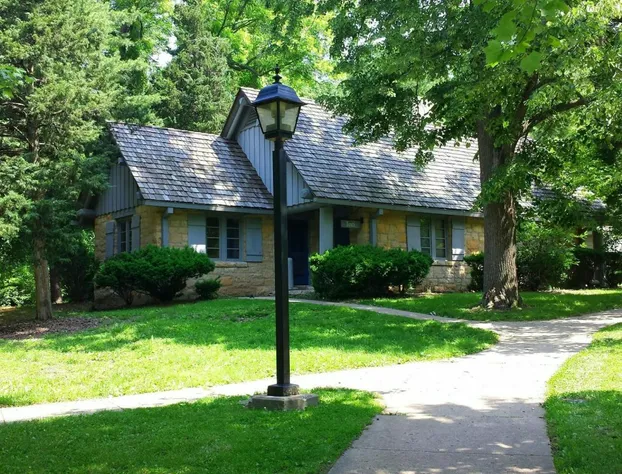 Pere Marquette Lodge & Conference Ctr. hotel detail image 1