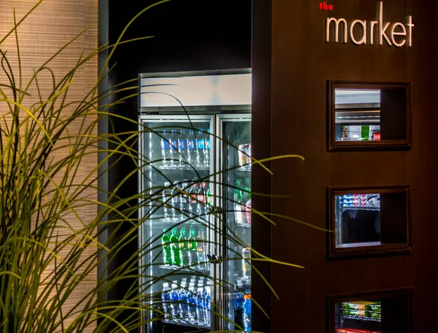 Courtyard by Marriott Winnipeg Airport hotel detail image 3