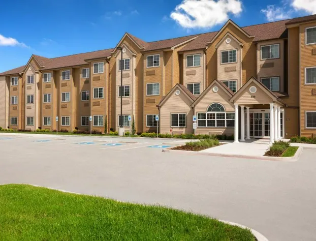 Microtel Inn & Suites by Wyndham Kenedy/Karnes City hotel detail image 3