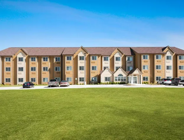 Microtel Inn & Suites by Wyndham Kenedy/Karnes City hotel detail image 4