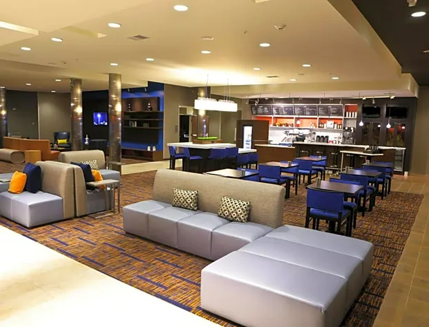 Courtyard Battle Creek hotel detail image 4