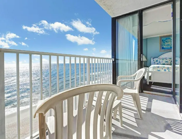 Sands Beach Club Resort hotel detail image 3