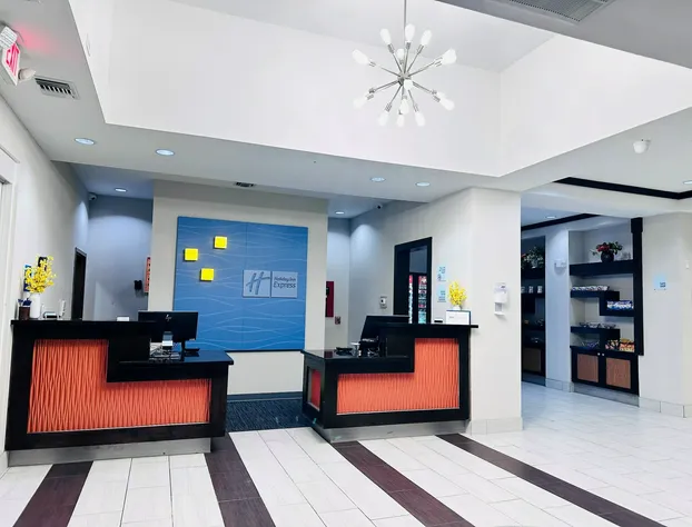 Holiday Inn Express & Suites Houston East - Baytown by IHG hotel detail image 4