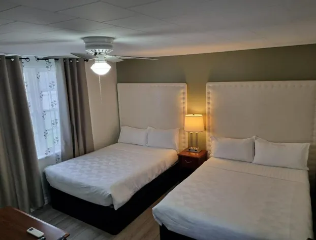 Manor Motel hotel detail image 4