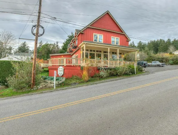 Kingfish at West Sound hotel detail image 1
