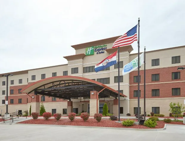 Holiday Inn Express Hotel & Suites Columbia Univ Area-Hwy 63 by IHG hotel detail image 2