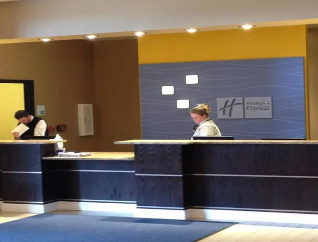 Holiday Inn Express Hotel & Suites Columbia Univ Area-Hwy 63 by IHG hotel detail image 4