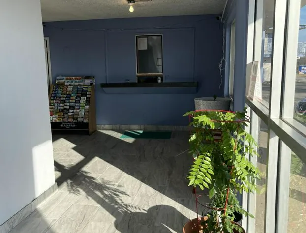 Travelers Inn hotel detail image 1