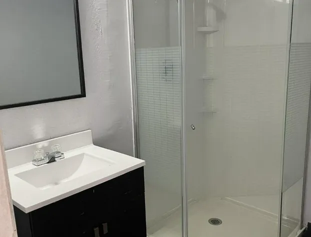 Travelers Inn hotel detail image 3