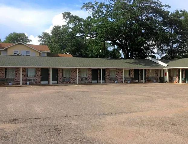 Flamingo Beach Inn hotel detail image 3