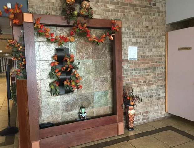 Morris Hotel and Conference Center By Magnuson Worldwide hotel detail image 2