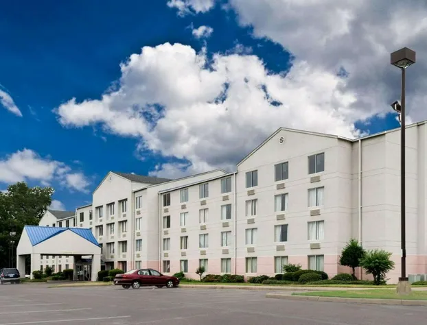 Rodeway Inn Greenville hotel detail image 1