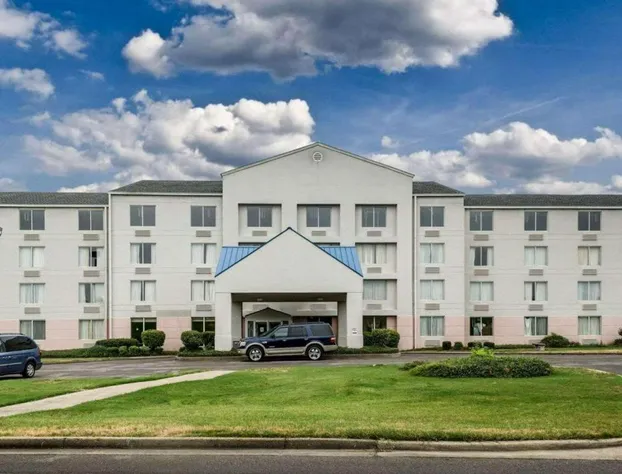 Rodeway Inn hotel detail image 1