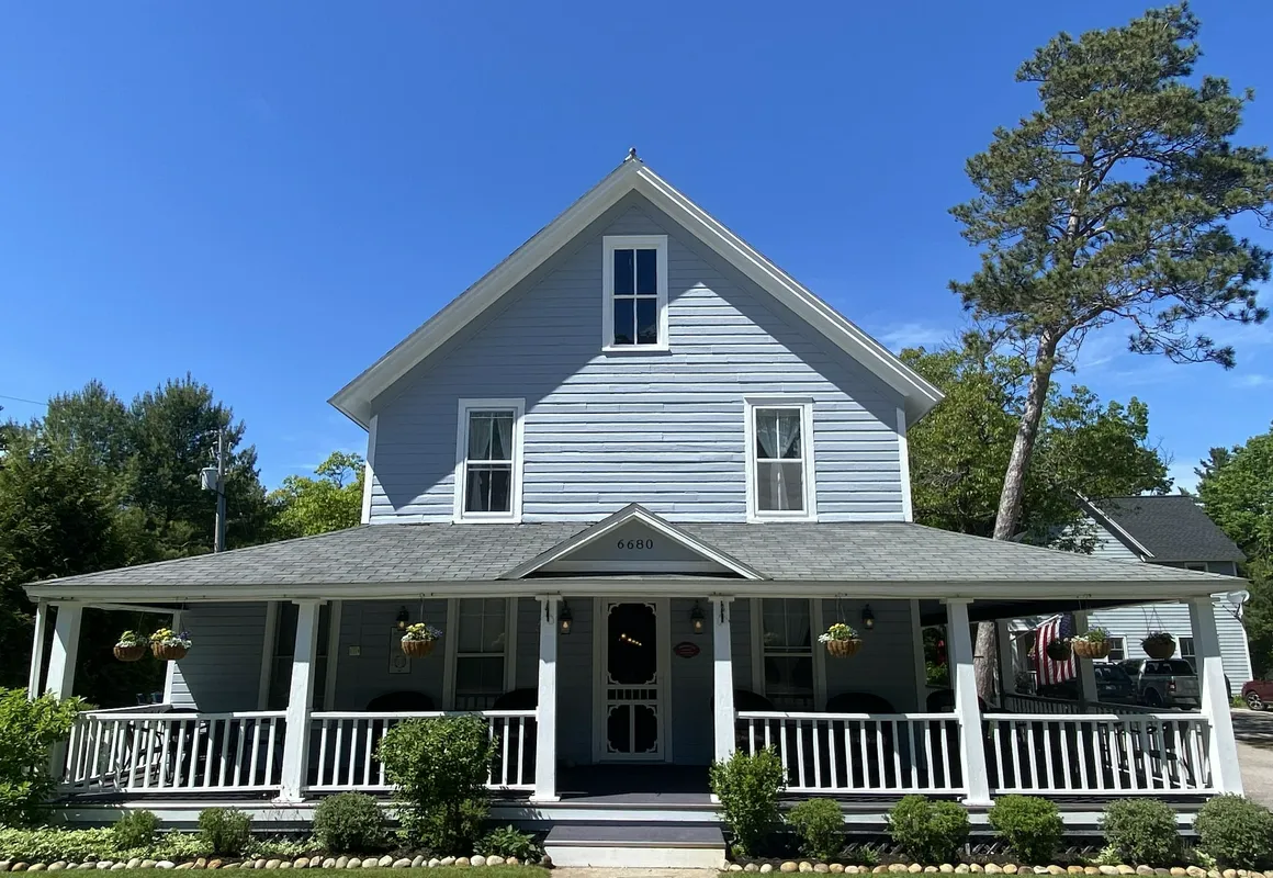 The Sylvan Inn hotel hero