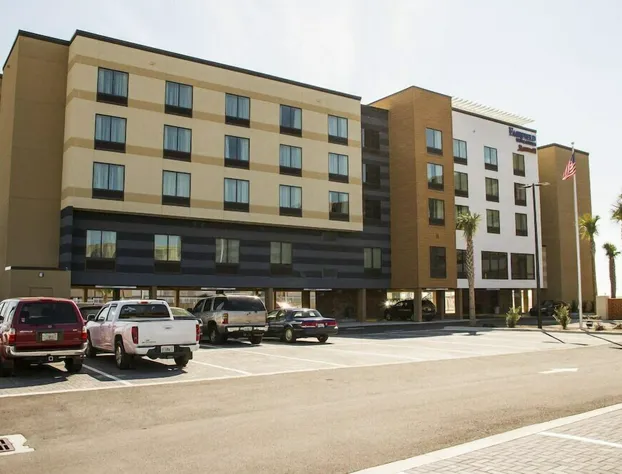 Wavecrest Lodge hotel detail image 3