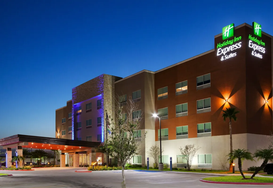 Holiday Inn Express & Suites Edinburg-McAllen Area by IHG hotel hero