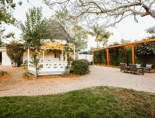 Kaleidoscope Inn & Gardens hotel detail image 1