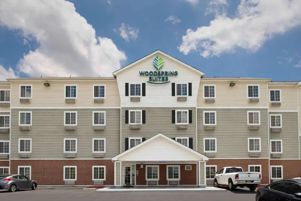 WoodSpring Suites San Antonio North Live Oak I-35 hotel hero