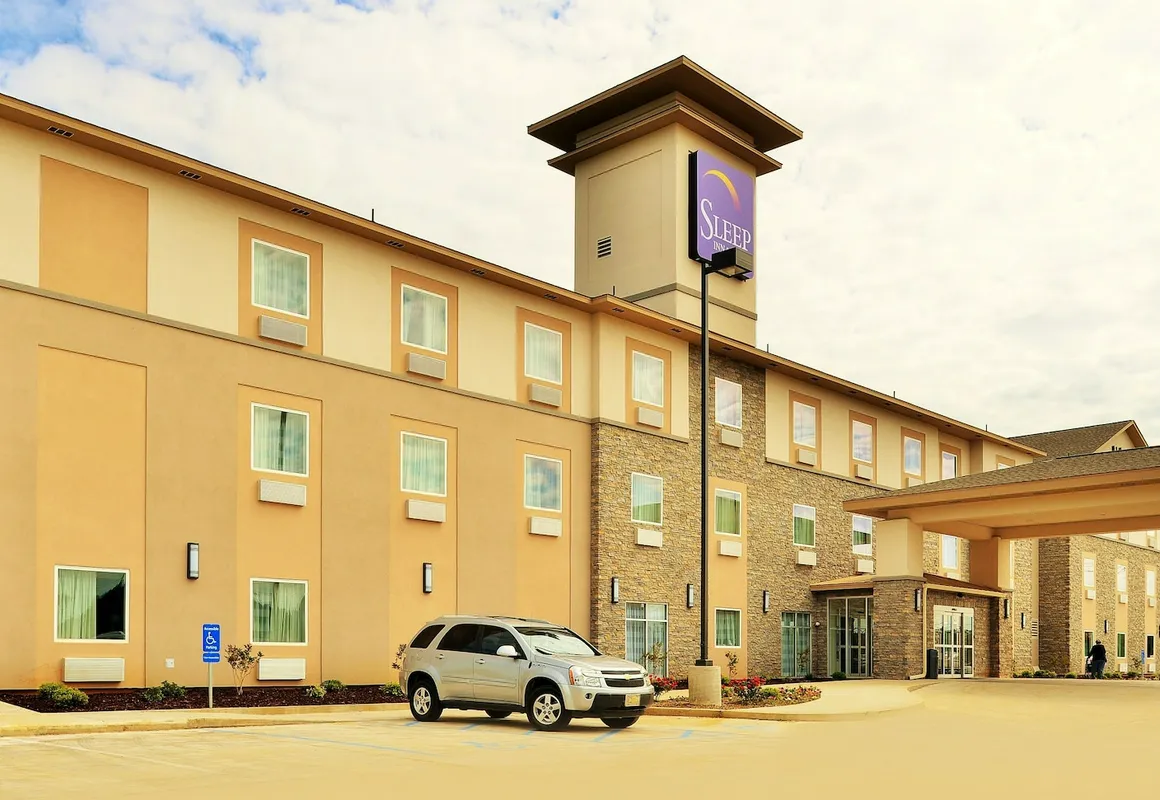 Sleep Inn & Suites Meridian - Bonita Lakes hotel hero