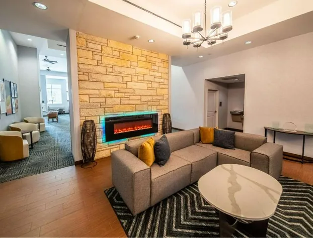 Homewood Suites by Hilton Rochester Mayo Clinic Area / Saint Marys hotel detail image 4