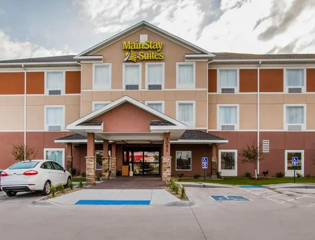 MainStay Suites Grand Island hotel detail image 1