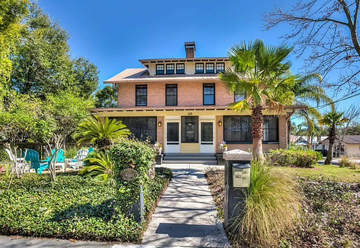 Adora Inn hotel hero