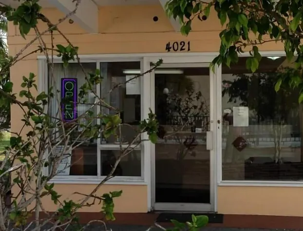 Cadillac Motel hotel detail image 1