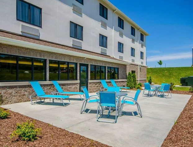 Comfort Inn Ferdinand hotel detail image 4