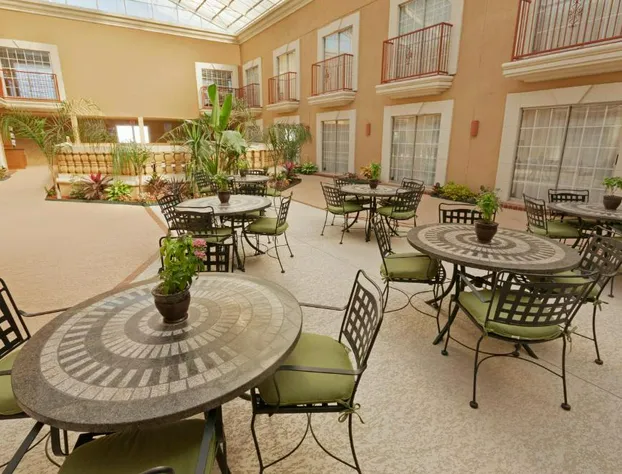 Best Western Plus Atrium Inn hotel detail image 3