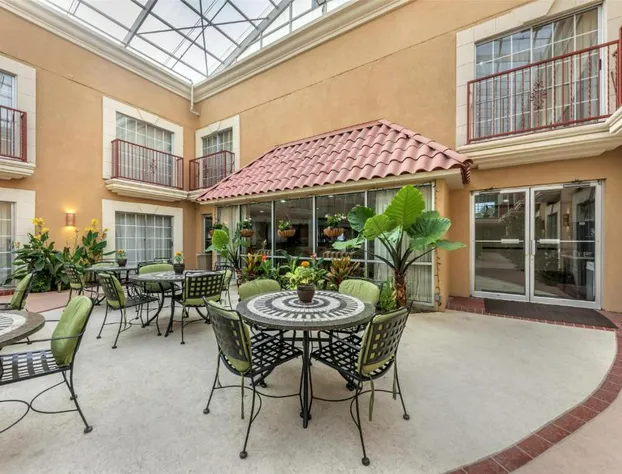 Best Western Plus Atrium Inn hotel detail image 1