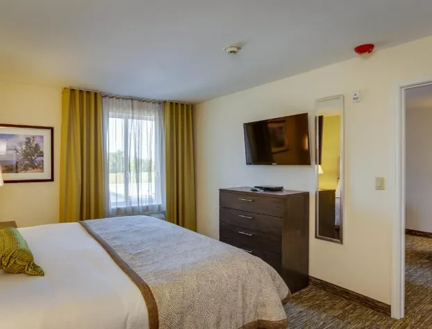 Candlewood Suites College Station At University by IHG hotel detail image 1