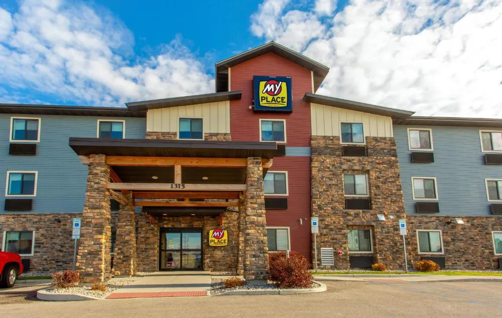 My Place Hotel - Grand Forks, ND hotel hero
