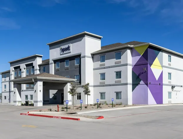 Spark by Hilton Midland South hotel detail image 2