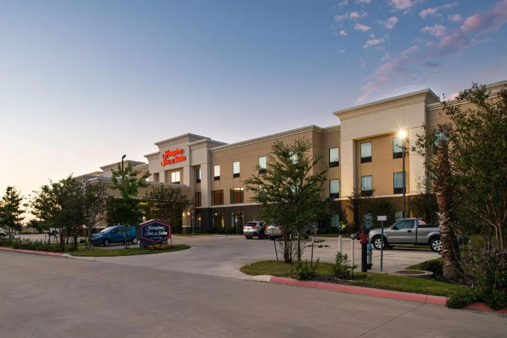 Hampton Inn & Suites Hutto Austin hotel hero