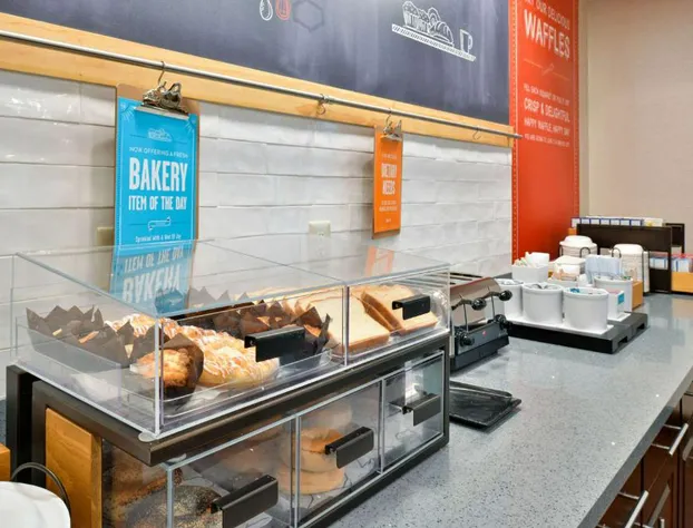 Hampton Inn & Suites Hutto Austin hotel detail image 2