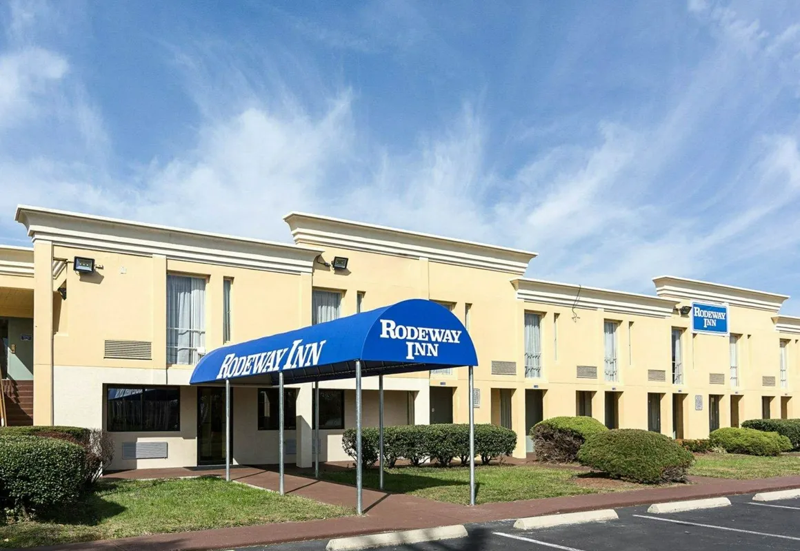 Rodeway Inn Joint Base Andrews Area hotel hero