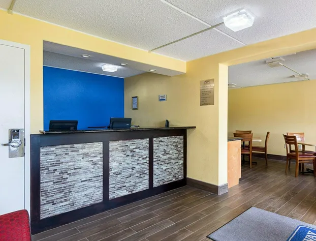 Rodeway Inn Joint Base Andrews Area hotel detail image 2