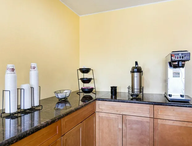 Rodeway Inn Joint Base Andrews Area hotel detail image 4