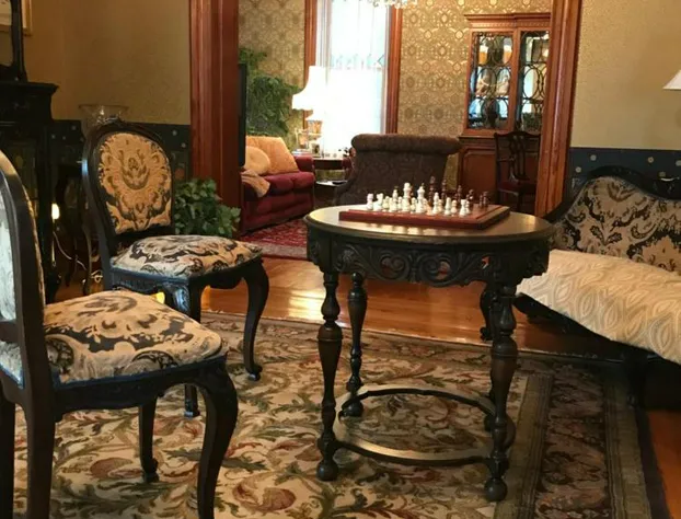 Nauvoo Grand Bed & Breakfast hotel detail image 3