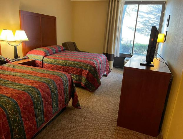 Comfort Inn & Suites Plano East hotel detail image 2