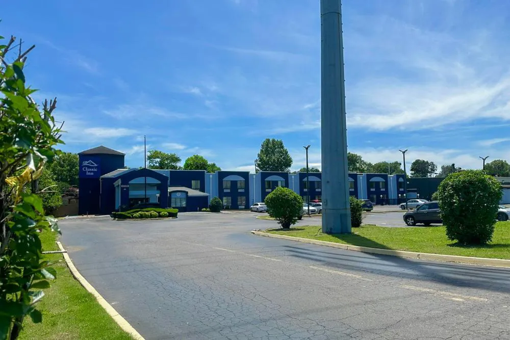 Classic Inn By Townhouse American Way Memphis I 240 hotel hero