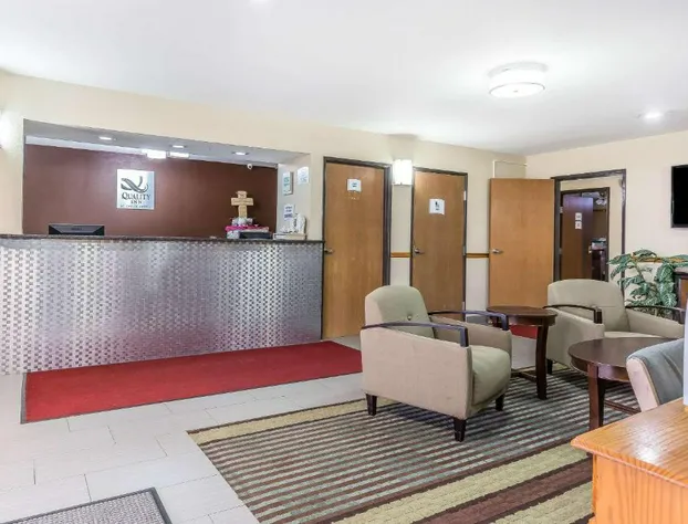 Quality Inn Mount Vernon, IL hotel detail image 1