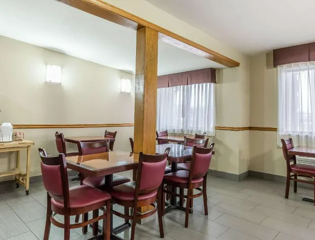 Quality Inn Mount Vernon, IL hotel detail image 2